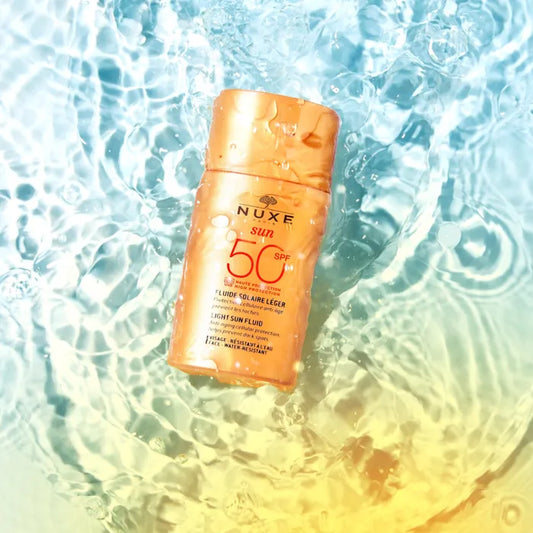 Nuxe SUN - Fluide Solaire Léger SPF50 - Visage - Peaux Normales à Mixtes, 50ml