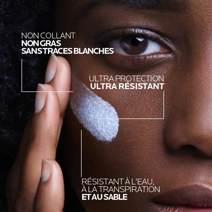 La Roche-Posay ANTHELIOS UVMUNE 400 - SPF50+ Fluide Solaire Anti-Taches Visage, 50ml